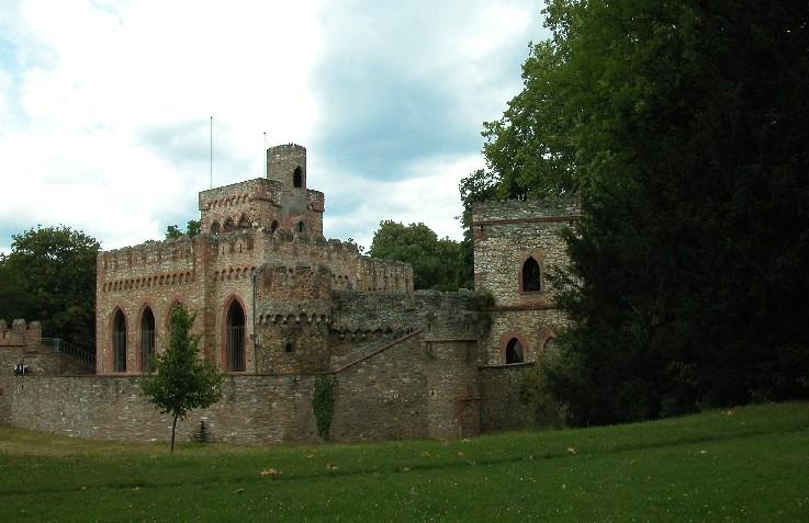 Schlossruine01