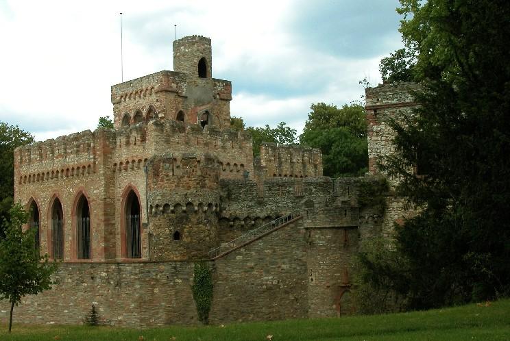 Schlossruine02