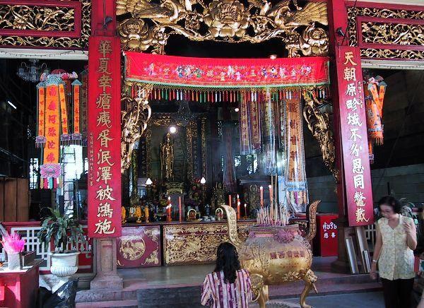 Tempel003
