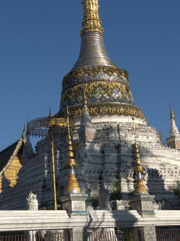 P1000893