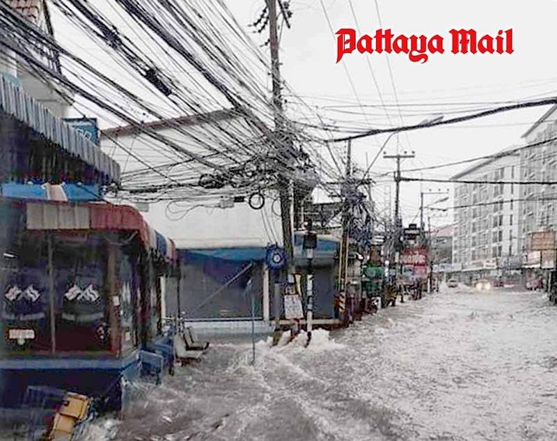 Pattaya-summer-storms-and-flood-damage-homes-pic-2